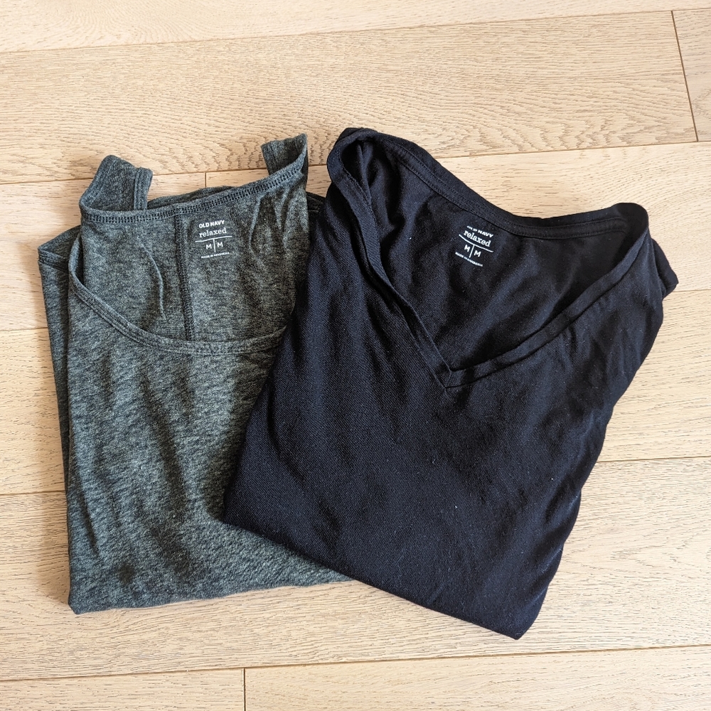 2x Old navy tops, size M